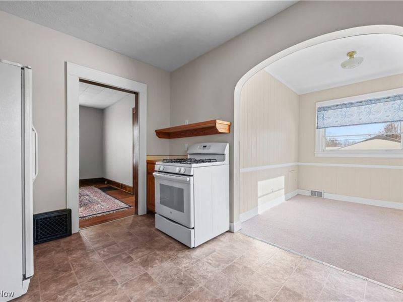 2408 S Linden Avenue, Alliance, OH 44601 Photo 43