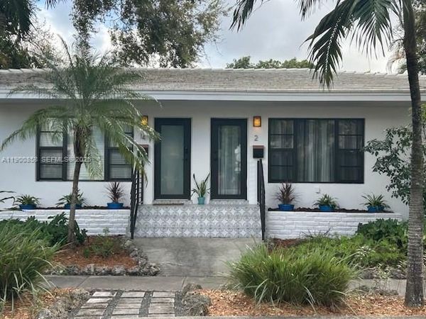 2 NE 44 ST, Miami, FL 33137