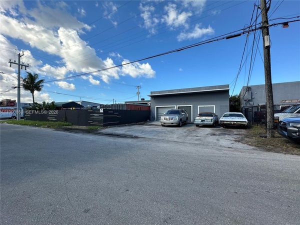 2220 SW 60th Ter, Miramar, FL 33023