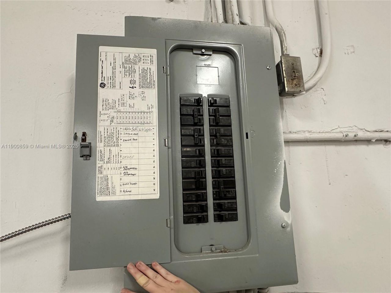 2220 SW 60th Ter, Miramar, FL 33023 Photo