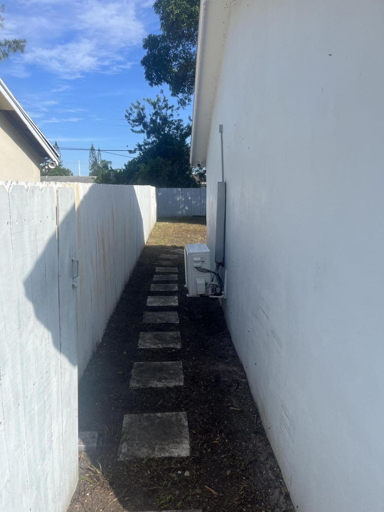 5706 Candlewood Avenue, Mangonia Park, FL 33407 Photo