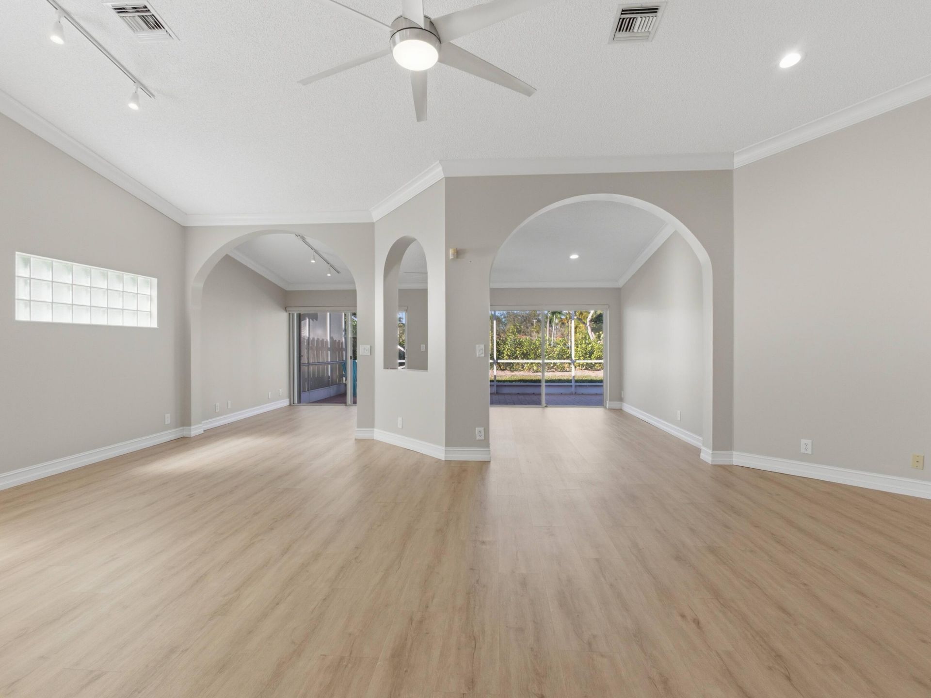 9734 Harbour Lake Circle, Boynton Beach, FL 33437 Photo