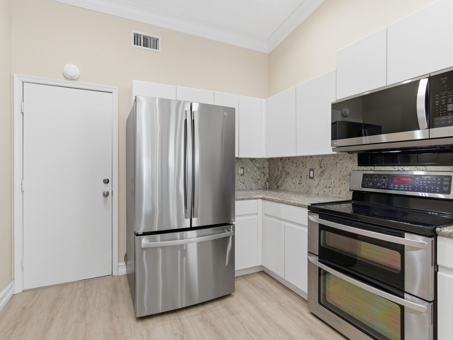 9734 Harbour Lake Circle, Boynton Beach, FL 33437 Photo