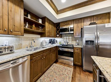 6750 N North Lake Boulevard, Tahoe Vista, CA 96148 Photo