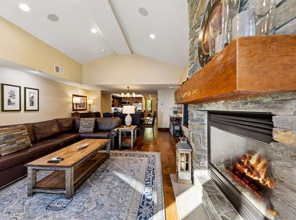 6750 N North Lake Boulevard, Tahoe Vista, CA 96148 Photo