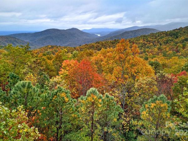 368 Sassafras Drive, Old Fort, NC 28762