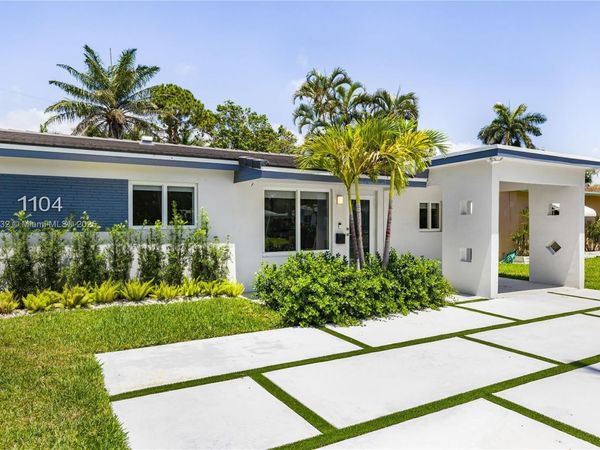 1104 N 13th Ter, Hollywood, FL 33019