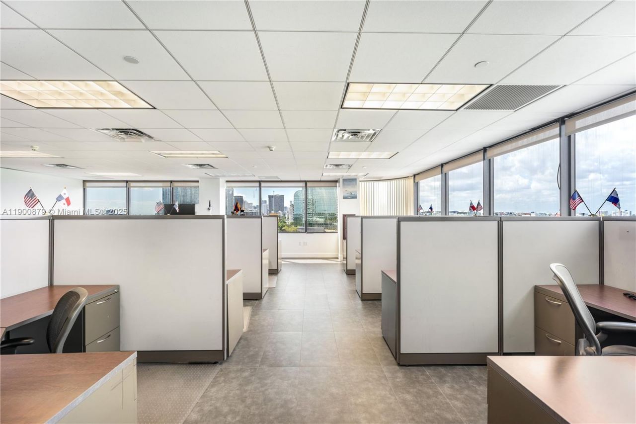 4770 Biscayne Blvd, Unit 800, 810,, Miami, FL 33137 Photo