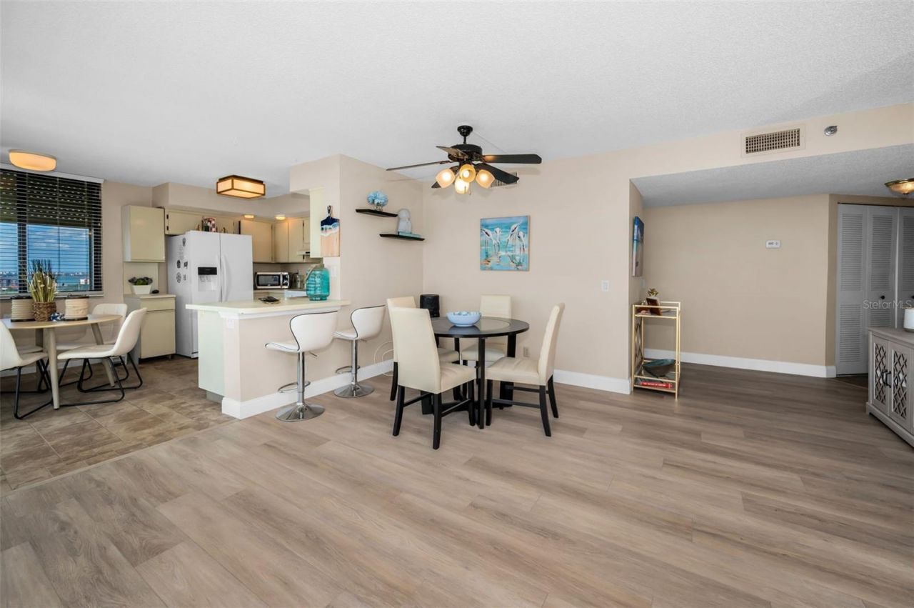 6322 Palma Del Mar Boulevard S, Unit 1104, Saint Petersburg, FL 33715 Photo
