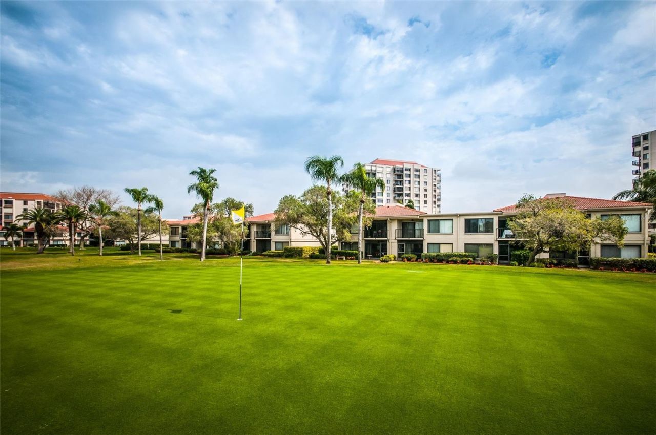 6322 Palma Del Mar Boulevard S, Unit 1104, Saint Petersburg, FL 33715 Photo