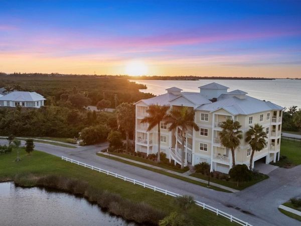 3431 79TH STREET CIRCLE W, Unit 302, BRADENTON, FL 34209