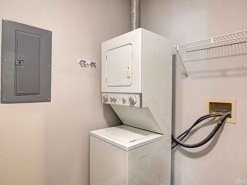 1539 Commons Drive, Miamisburg, OH 45342 Photo 18