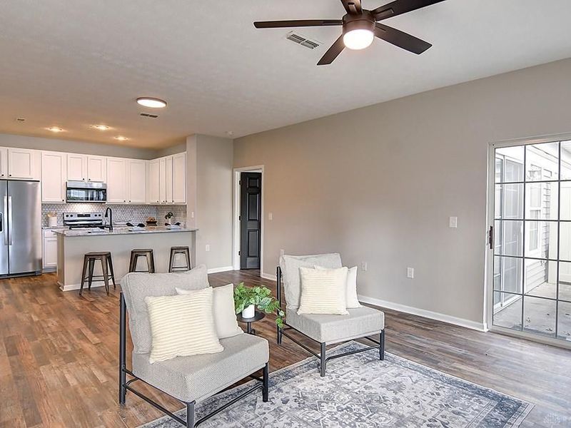 1539 Commons Drive, Miamisburg, OH 45342 Photo 3