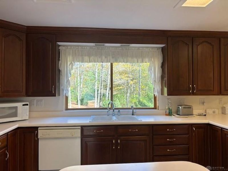 6051 Sonora Road, Lewisburg, OH 45338 Photo 18