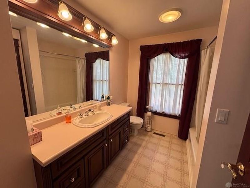 6051 Sonora Road, Lewisburg, OH 45338 Photo 23