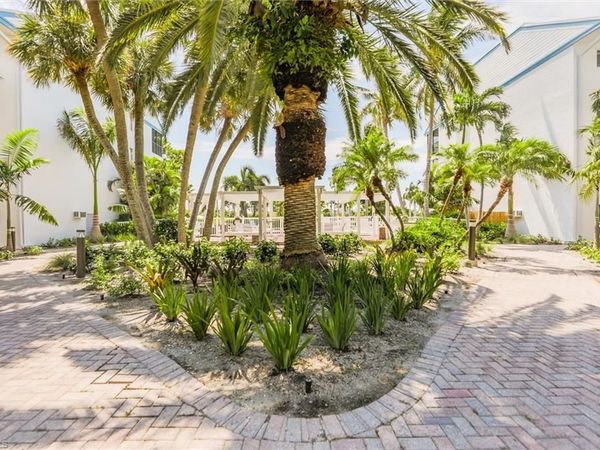 3135 Tennis Villas, CAPTIVA, FL 33924