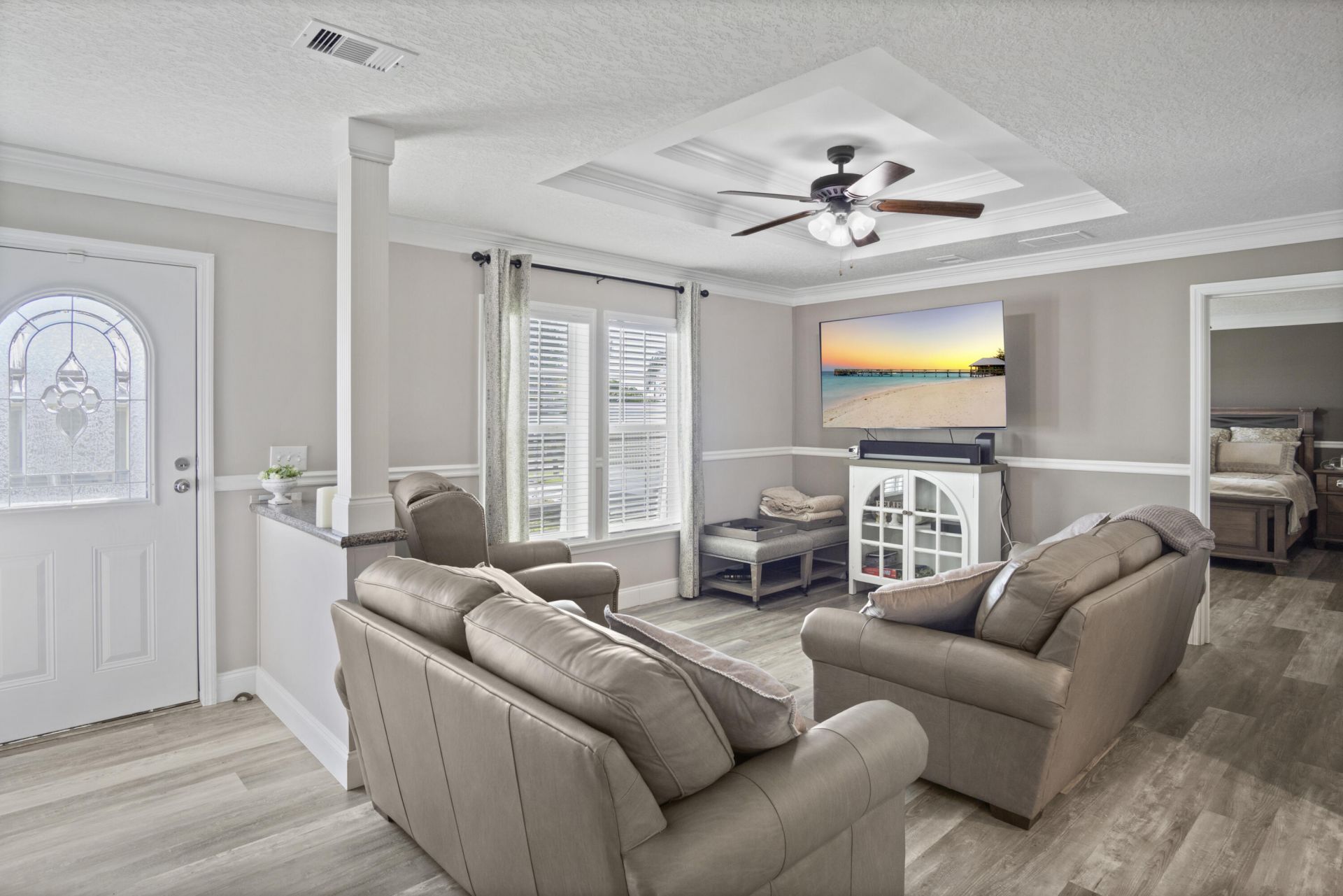 8328 SE Swan Avenue, Hobe Sound, FL 33455 Photo