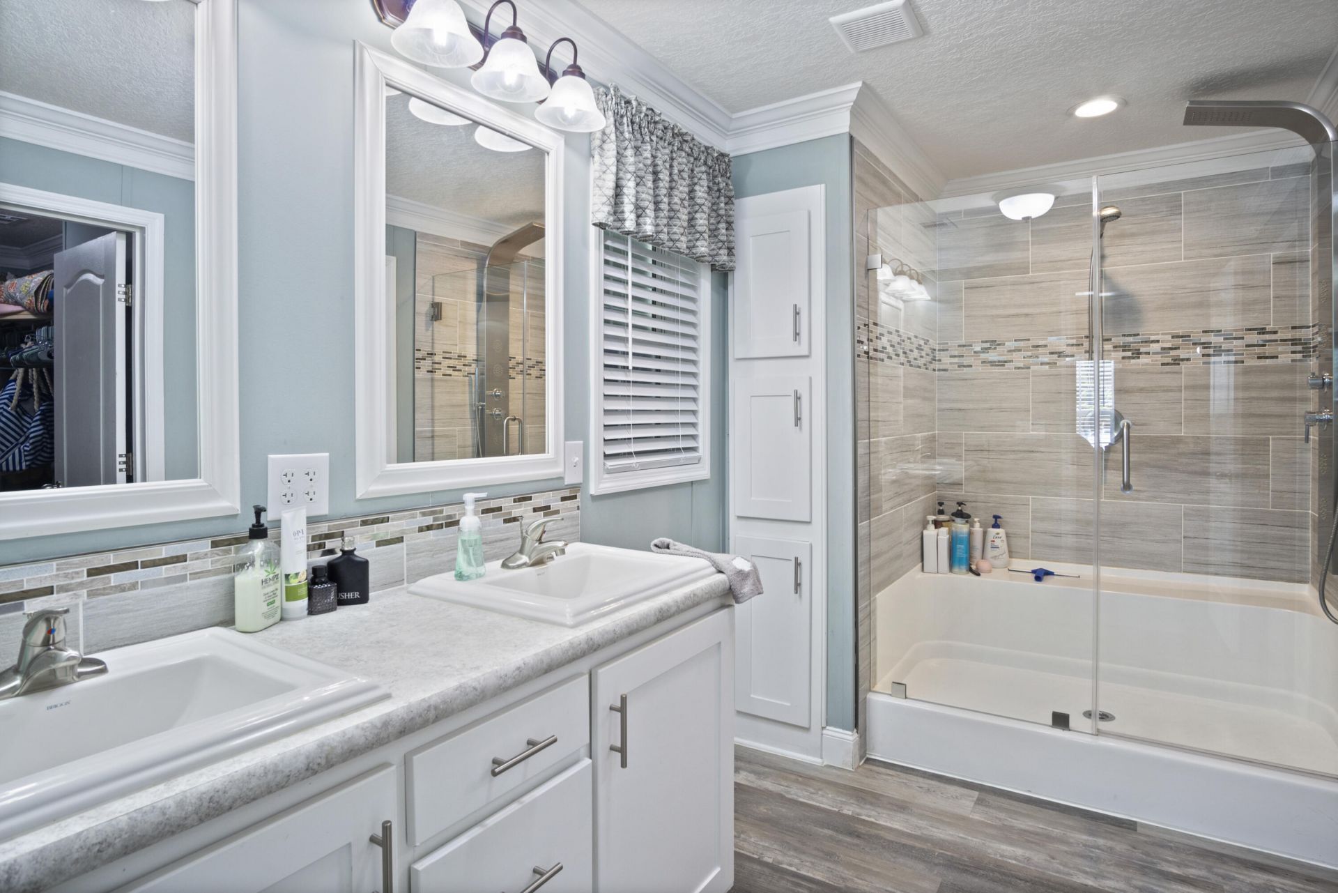 8328 SE Swan Avenue, Hobe Sound, FL 33455 Photo