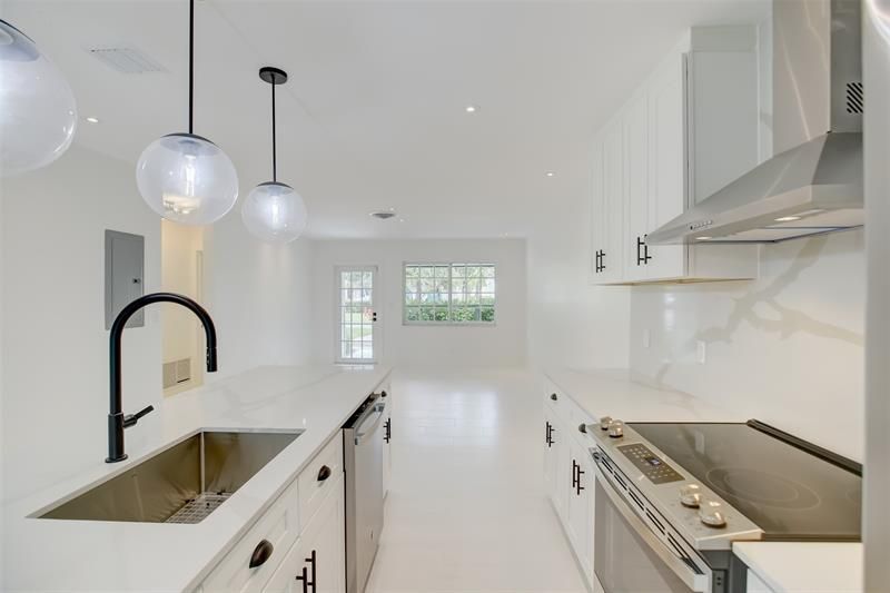 820 NE 23rd Avenue, Pompano Beach, FL 33062 Photo