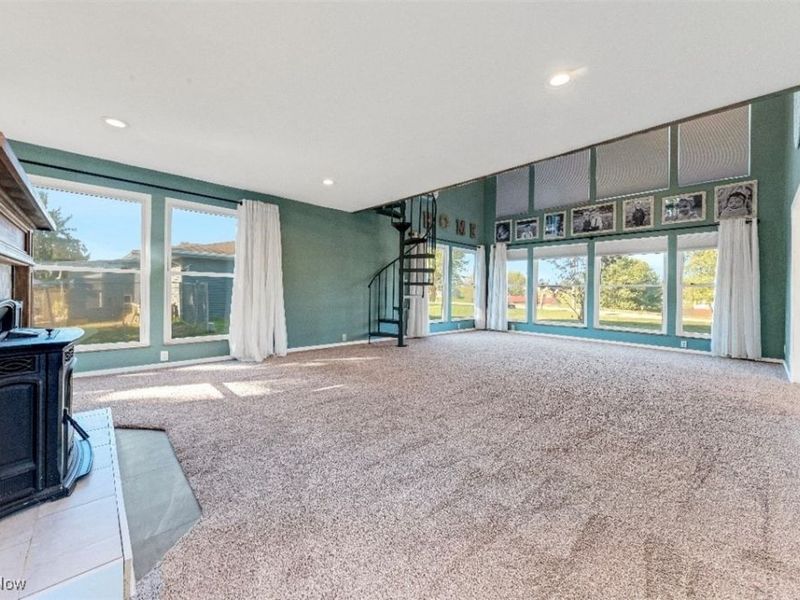 19498 Frischkorn Drive, Wellsville, OH 43968 Photo 4