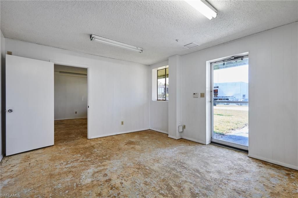 2130 Andrea Ln, Fort Myers, FL 33912 Photo