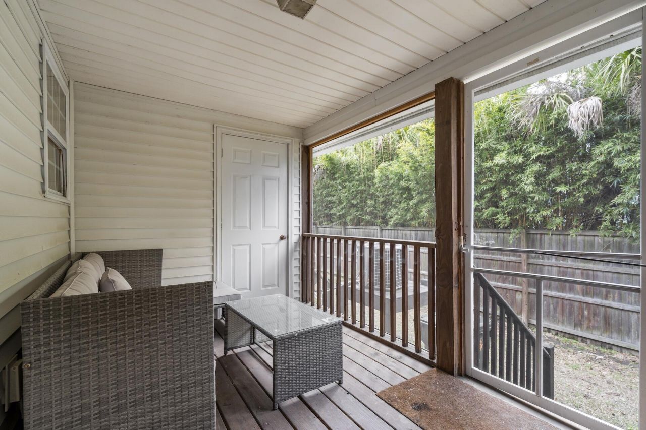 341 Kelsey Boulevard Photo 14