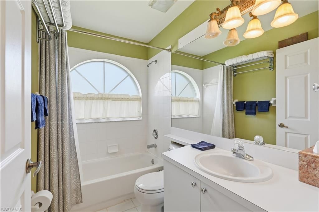 8055 Tiger Cv, Unit 608, Naples, FL 34113 Photo