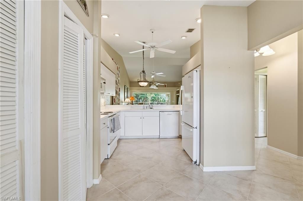 8055 Tiger Cv, Unit 608, Naples, FL 34113 Photo
