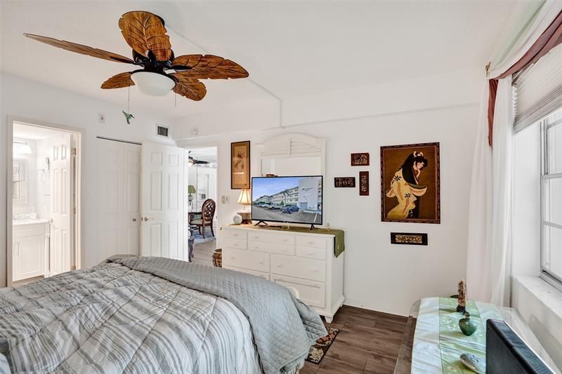 105 NE 19th Avenue, Unit 352, Deerfield Beach, FL 33441 Photo