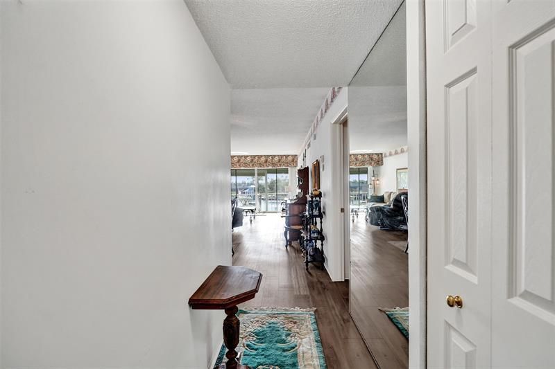 105 NE 19th Avenue, Unit 352, Deerfield Beach, FL 33441 Photo