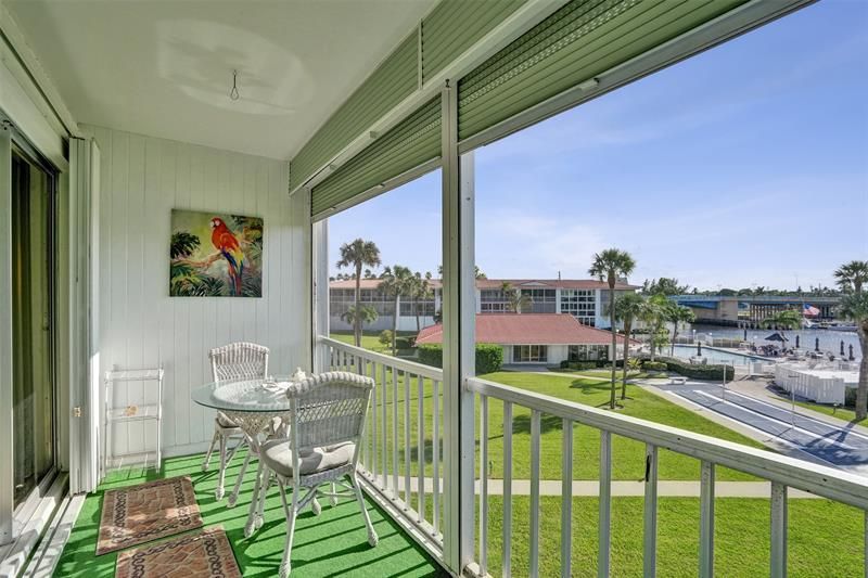 105 NE 19th Avenue, Unit 352, Deerfield Beach, FL 33441 Photo