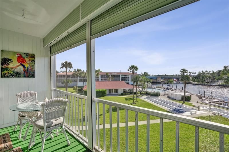 105 NE 19th Avenue, Unit 352, Deerfield Beach, FL 33441 Photo