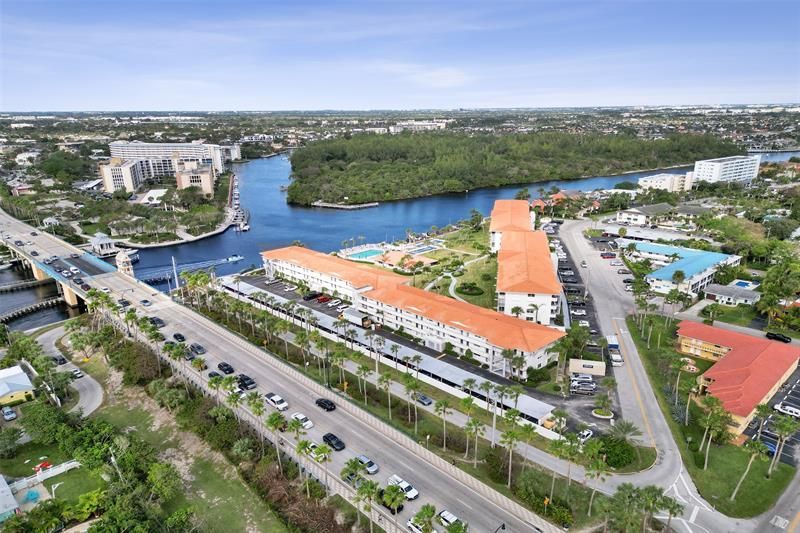 105 NE 19th Avenue, Unit 352, Deerfield Beach, FL 33441 Photo