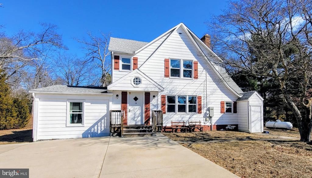 13 S Jersey Avenue, Dorothy, NJ 08317 Main Photo