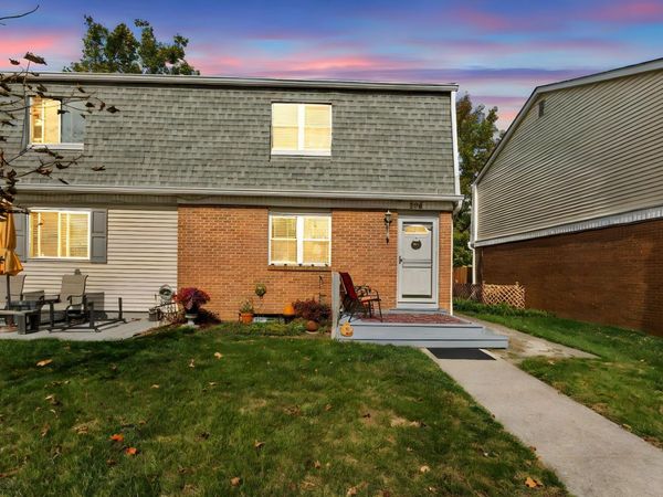 586 Willis Lane, Delaware, OH 43015