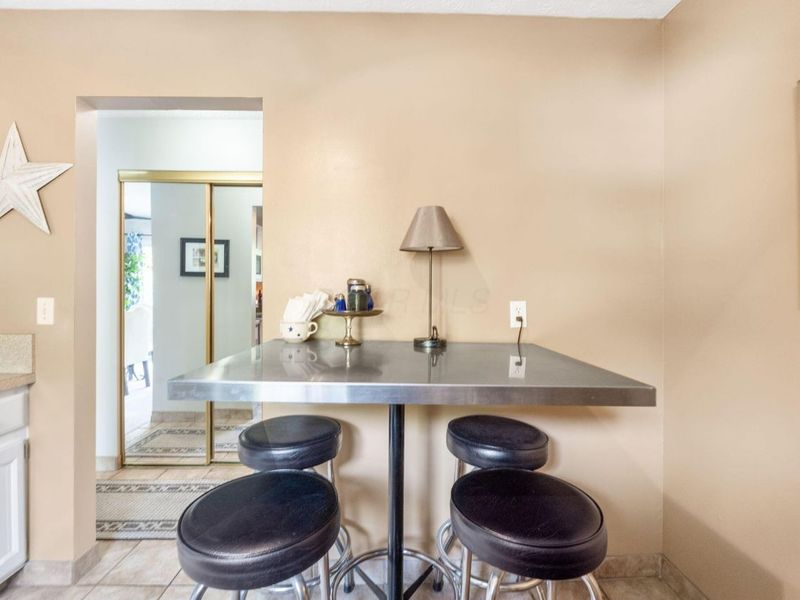 586 Willis Lane, Delaware, OH 43015 Photo 12