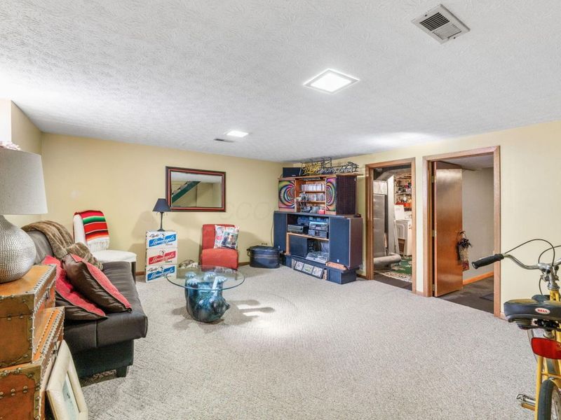 586 Willis Lane, Delaware, OH 43015 Photo 30