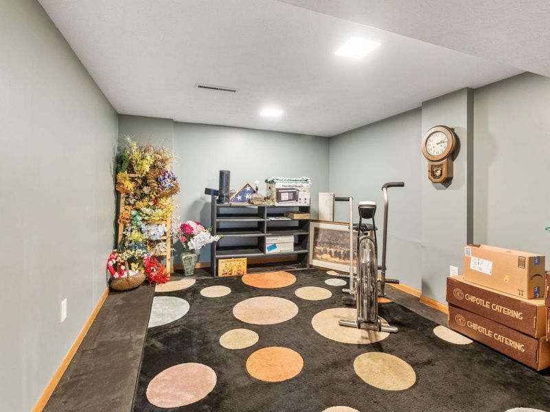 586 Willis Lane, Delaware, OH 43015 Photo 34