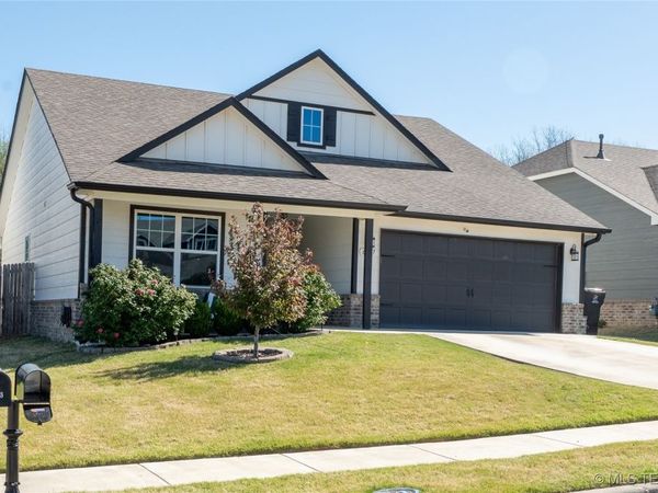 6617 S 22nd Court, Broken Arrow, OK 74011