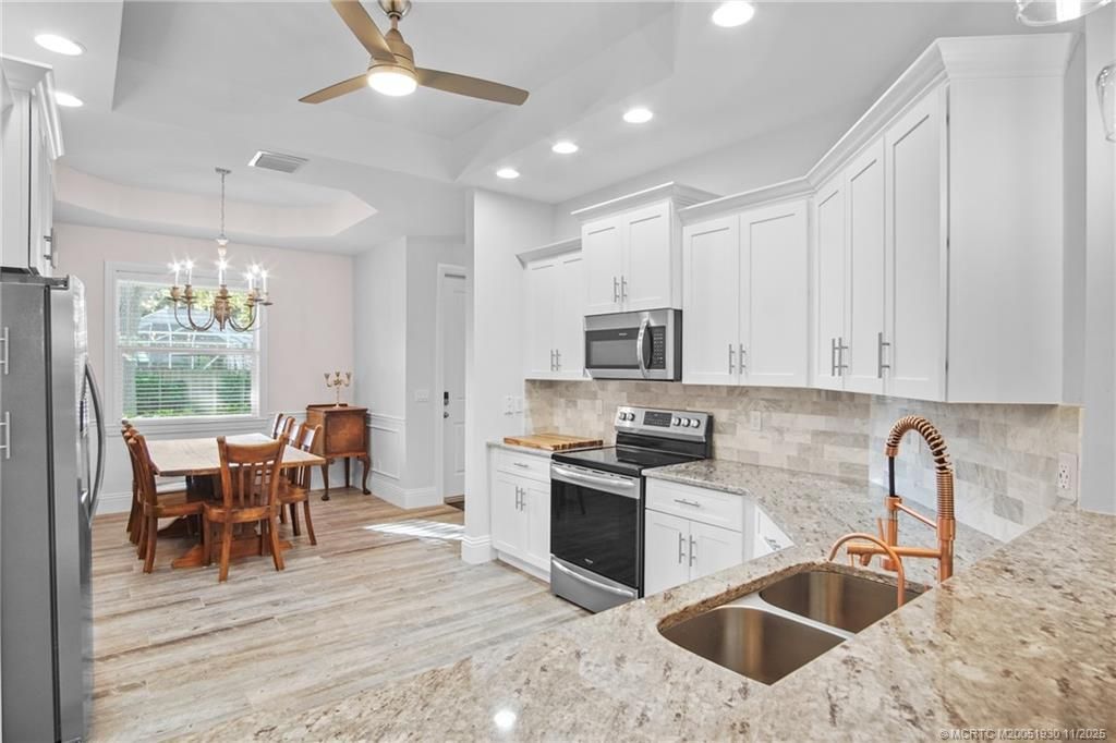 965 SW Flora Belle Lane, Stuart, FL 34994 Photo