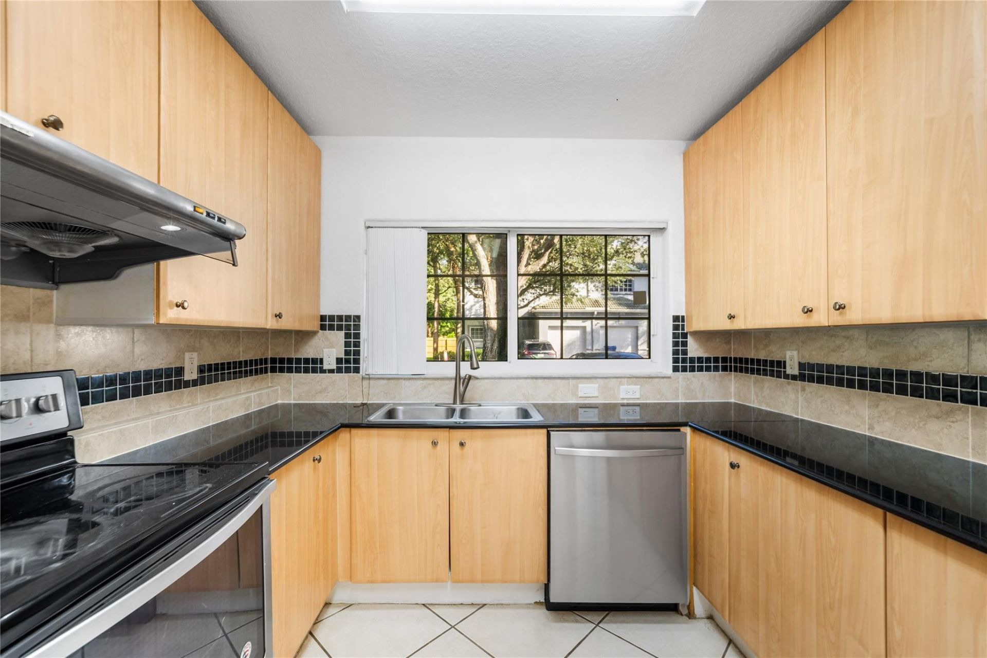 3458 NW 99th Way, Unit 3458, Coral Springs, FL 33065 Photo