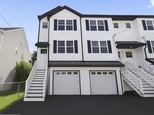 530 GROVE STREET, BRIDGEPORT, PA 19405