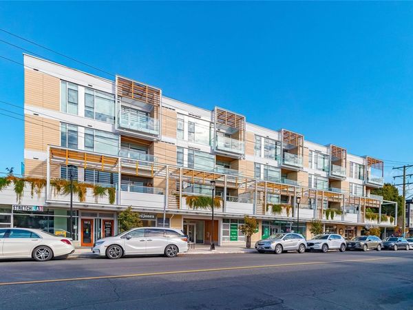 1916 Oak Bay Ave, Unit 209, Victoria, BC V8R 0B1