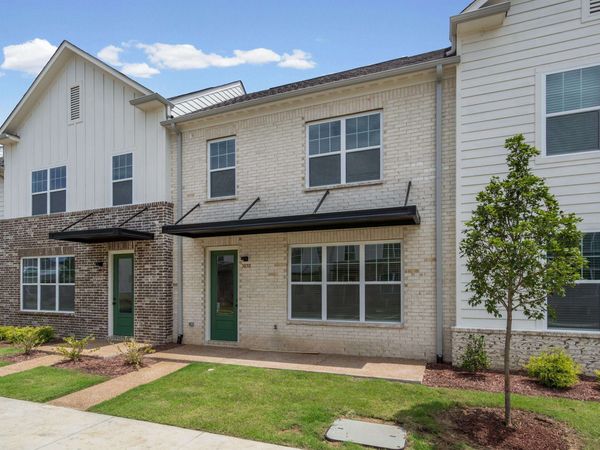 3050 PORTAGE DR, Bartlett, TN 38135