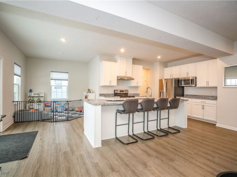 76 Wanda Court, Kent, OH 44240 Photo 13