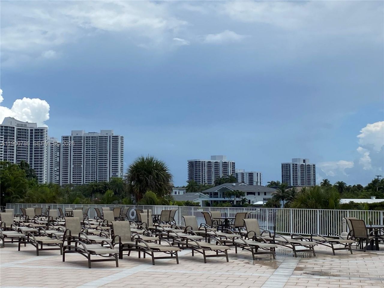 1965 S Ocean Dr, Unit 8B, Hallandale Beach, FL 33009 Photo