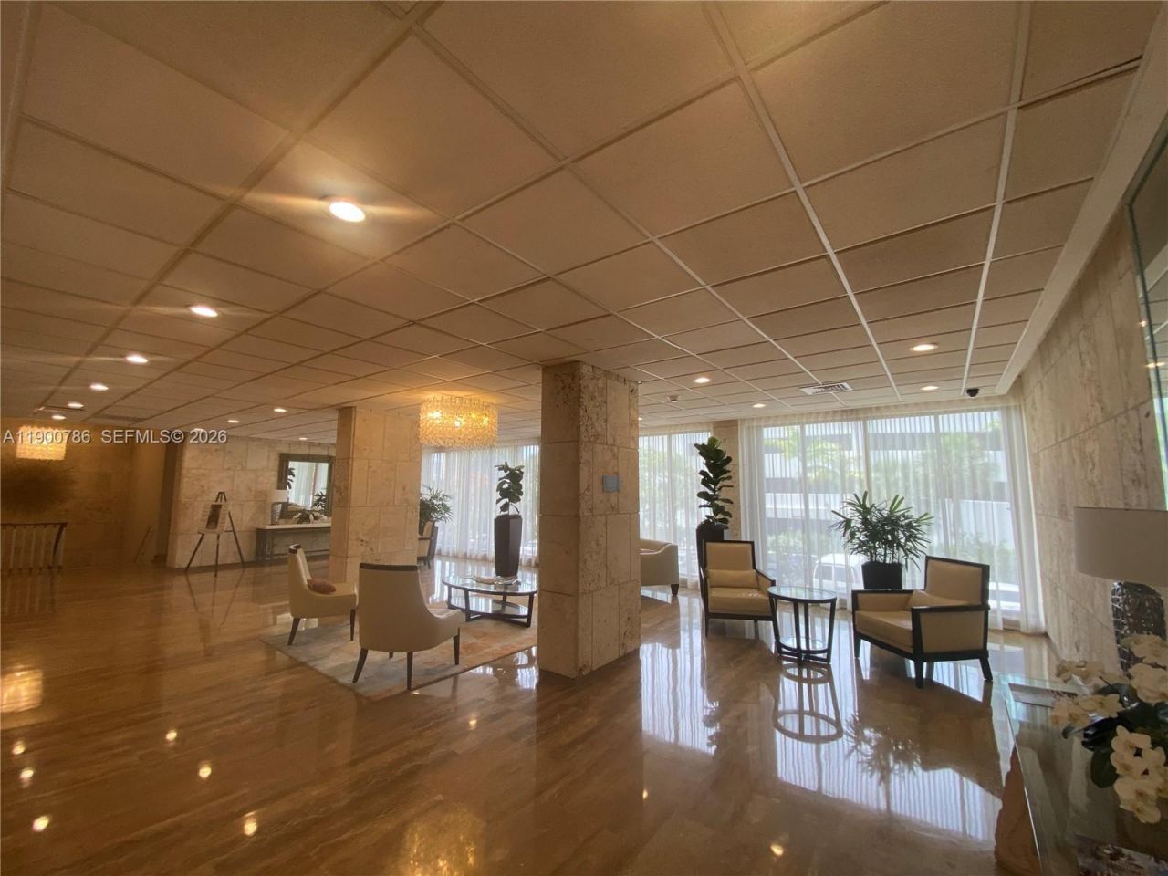 1965 S Ocean Dr, Unit 8B, Hallandale Beach, FL 33009 Photo