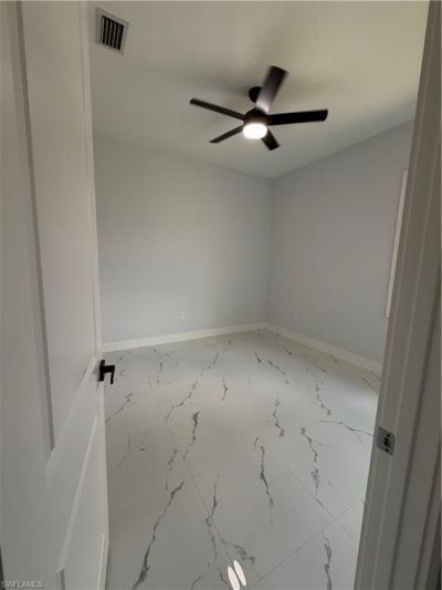 2863 52nd Ave Ne, Naples, FL 34120 Photo