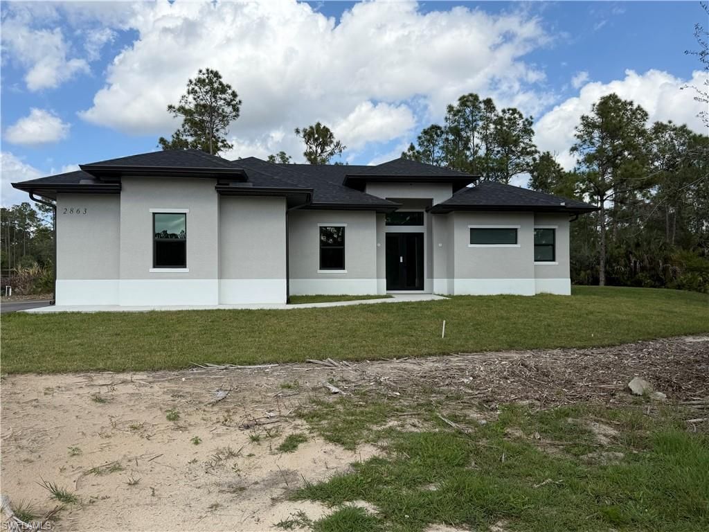 2863 52nd Ave Ne, Naples, FL 34120 Photo