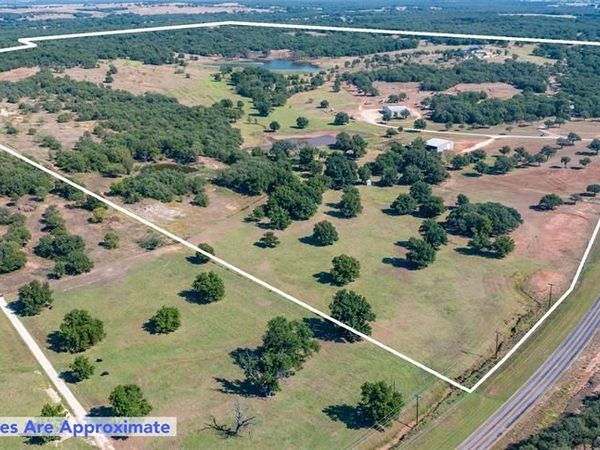 7441 Farm to Market 1956 Road, Nocona, TX 76255